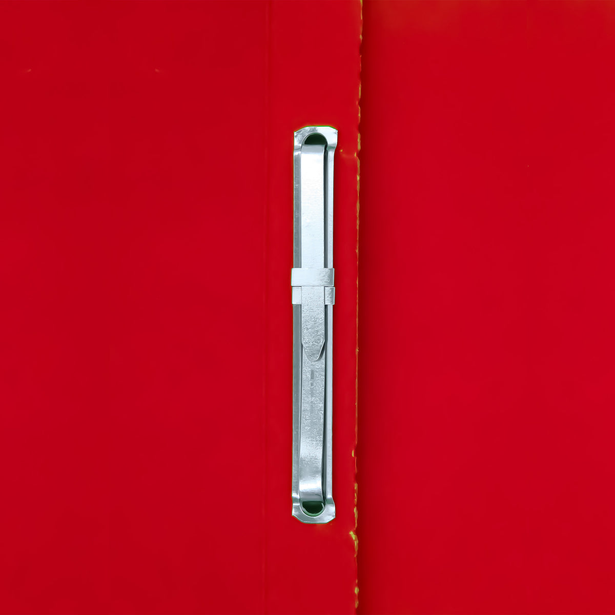 Carpeta Carta con Broche B-182 Rojo BACO 10 pzs
